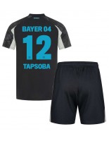 Bayer Leverkusen Edmond Tapsoba #12 Tredjedraktsett Barn 2024-25 Korte ermer (+ bukser)